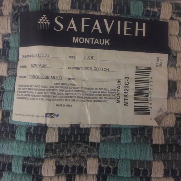 Safavieh Montauk 3’x5’ Turquoise Contemporary Rug - Picture 3 of 3